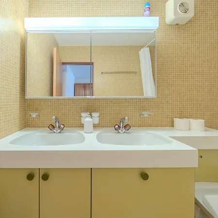 Rehwiesa A11 By Vacations, Direkt Vor Der Skipiste & Mit Pool ארוזה