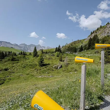 Rehwiesa A11 By Vacations, Direkt Vor Der Skipiste & Mit Pool Arosa