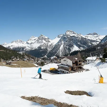 Apartment Rehwiesa A11 By Vacations, Direkt Vor Der Skipiste & Mit Pool
