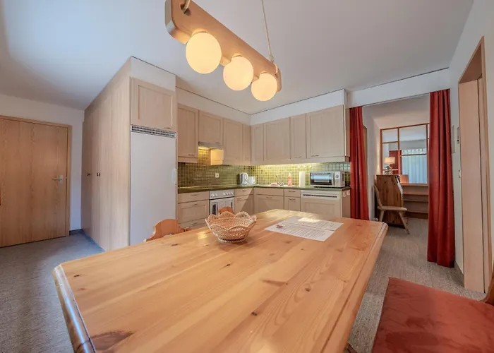 Rehwiesa A11 By Vacations, Direkt Vor Der Skipiste & Mit Pool * Arosa