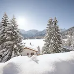 Rehwiesa A11 By Vacations, Direkt Vor Der Skipiste & Mit Pool Apartman